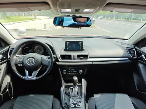 Mazda Mazda3