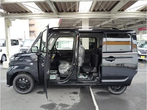 Suzuki Spacia Base