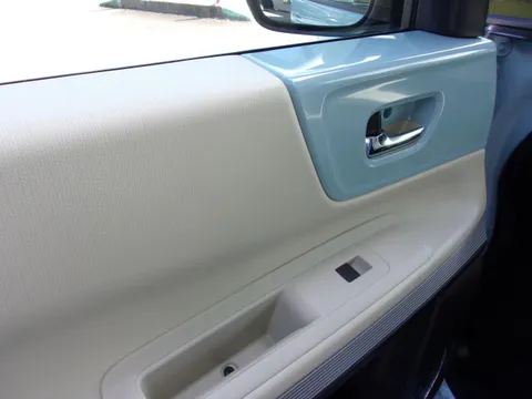 Honda N-BOX Slash