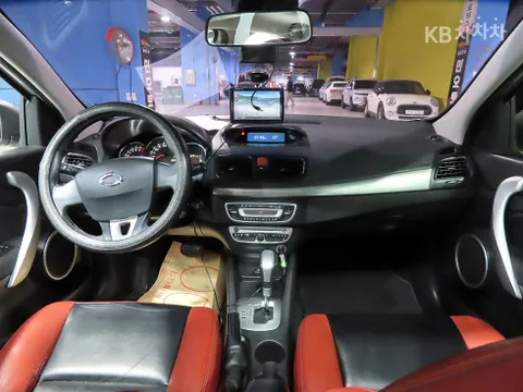 Renault SM3
