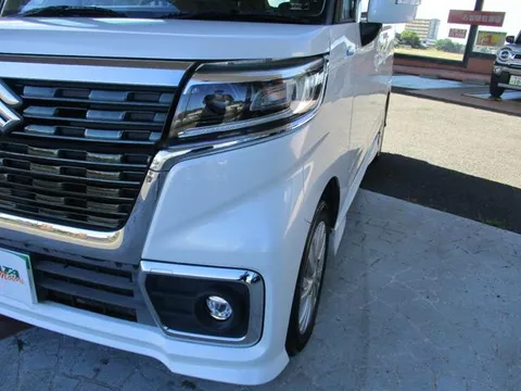 Suzuki Spacia Custom