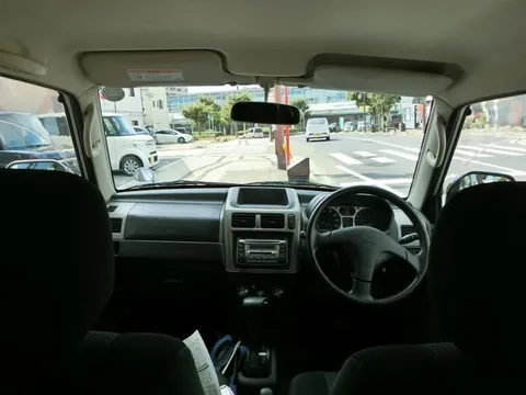 Mitsubishi Pajero Mini