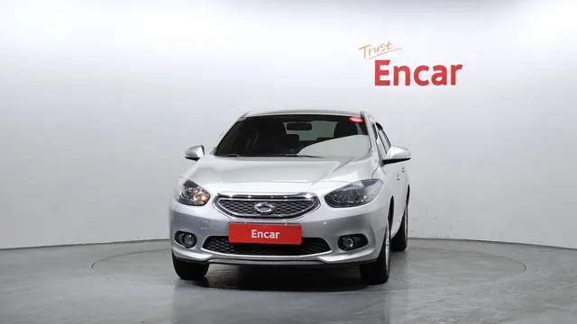 Renault SM3