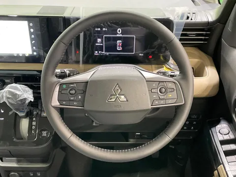 Mitsubishi Delica Mini