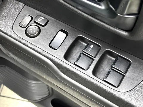Mazda Flair Crossover