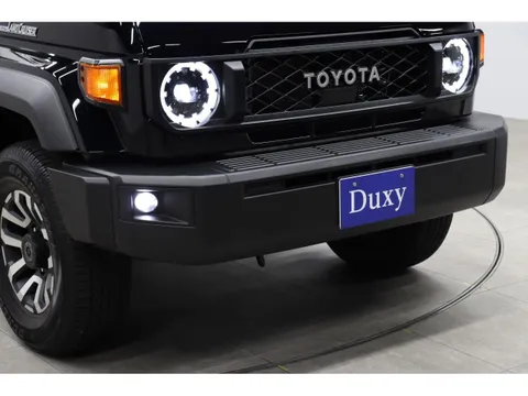 Toyota Land Cruiser 70