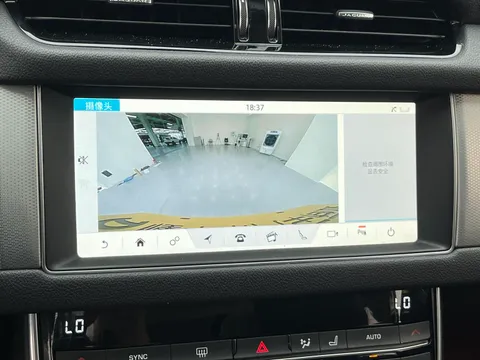 Jaguar XFL