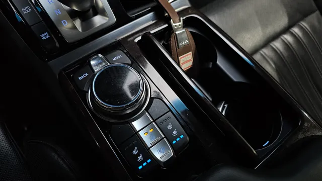 Genesis G90 (EQ900)