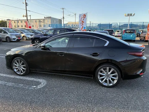 Mazda MAZDA3 Sedan