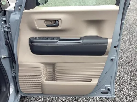 Honda N-BOX Joy