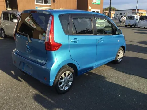 Mitsubishi eK Wagon
