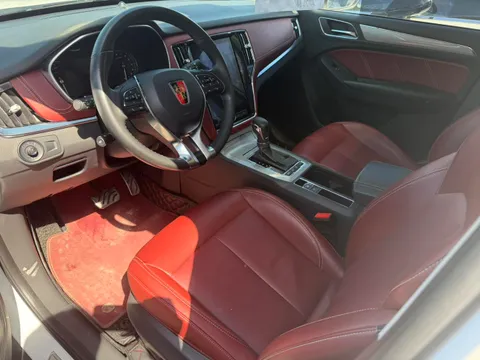 Roewe RX5