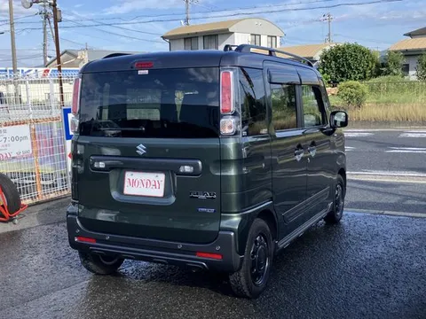 Suzuki Spacia Gear