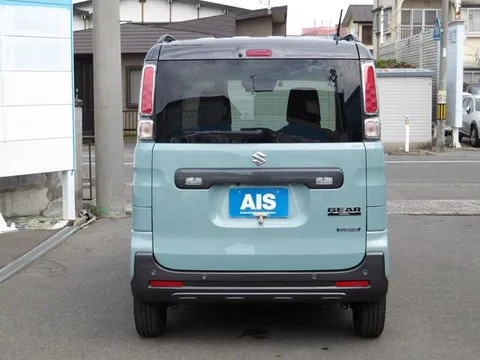 Suzuki Spacia Gear