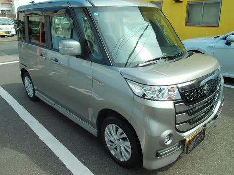 Suzuki Spacia Custom Z