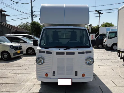 Nissan Clipper Truck