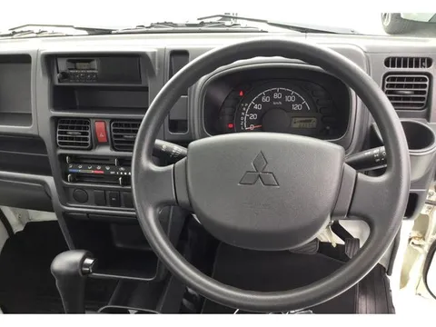 Mitsubishi Minicab Truck