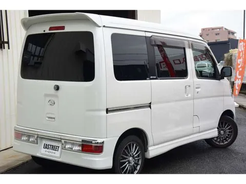 Daihatsu Atrai Wagon