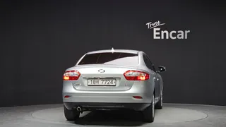 Renault SM3