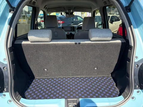Daihatsu Mira Tocot