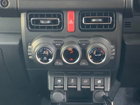 Suzuki Jimny Sierra