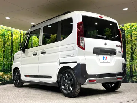 Suzuki Spacia Gear