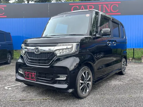 Honda N-BOX Custom