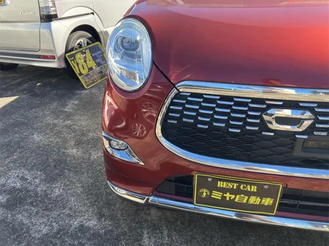 Daihatsu Cast