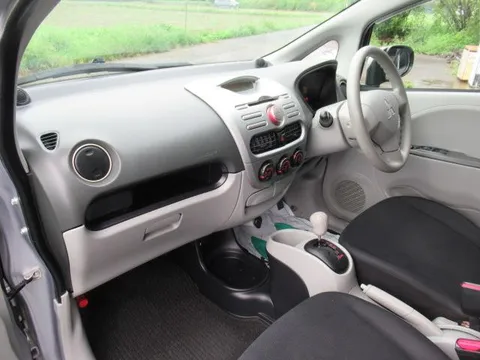 Mitsubishi I