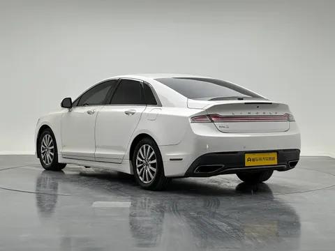 Lincoln MKZ