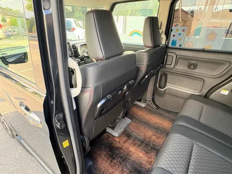 Suzuki Spacia Custom