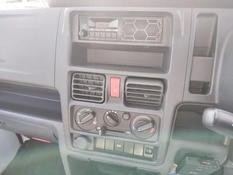 Nissan Clipper Truck