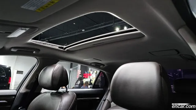 Genesis G90 (EQ900)