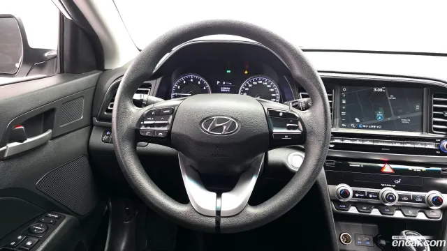 Hyundai Elantra (Avante)