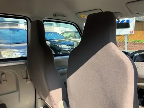 Mitsubishi Minicab Van