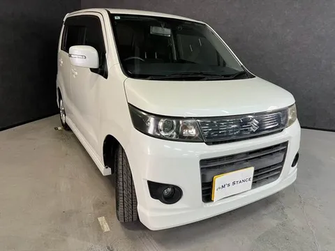 Suzuki Wagon R Stingray