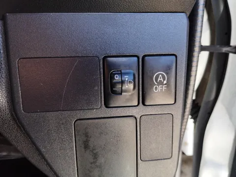 Toyota Pixis Van