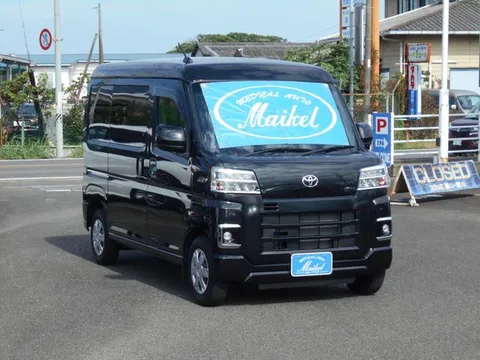 Toyota Pixis Van