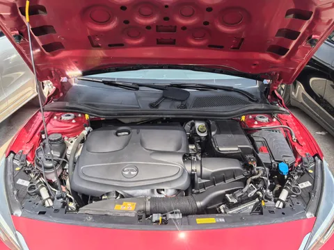 Infiniti QX30