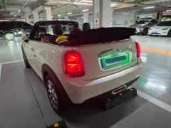 MINI Cooper Convertible