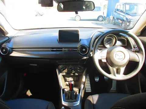 Mazda Mazda2 (Demio)