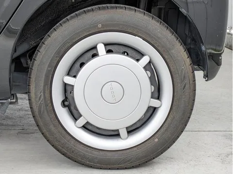 Daihatsu Mira Tocot
