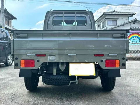 Nissan Clipper Truck