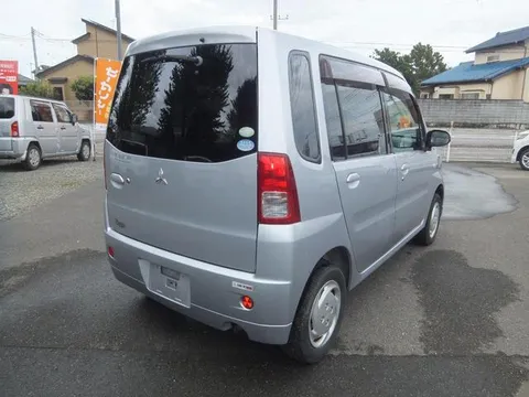 Mitsubishi Toppo