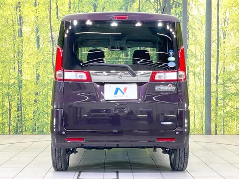 Suzuki Spacia