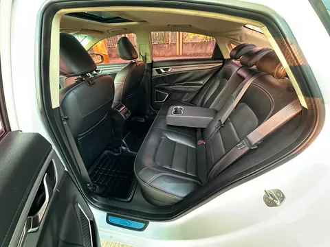 Geely Emgrand GL