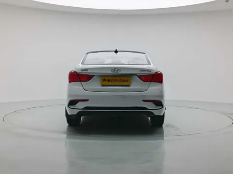 Hyundai Mistra