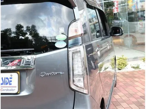 Honda N-WGN Custom