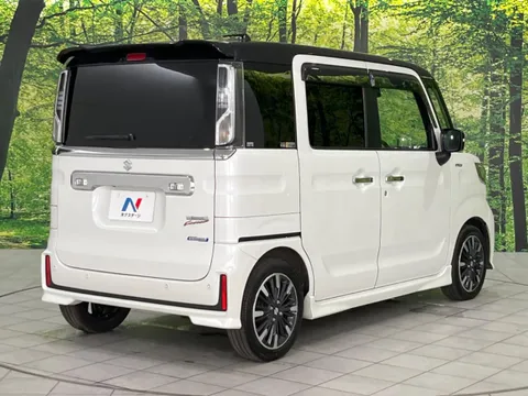 Suzuki Spacia Custom