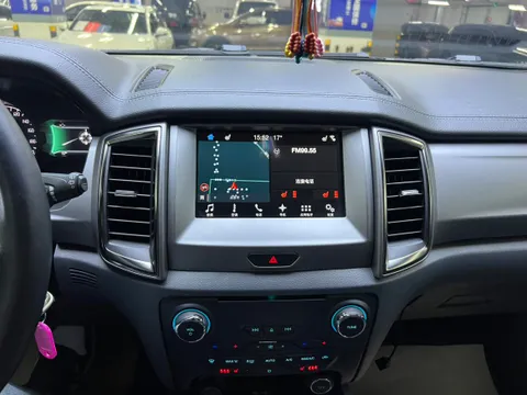 Ford Everest